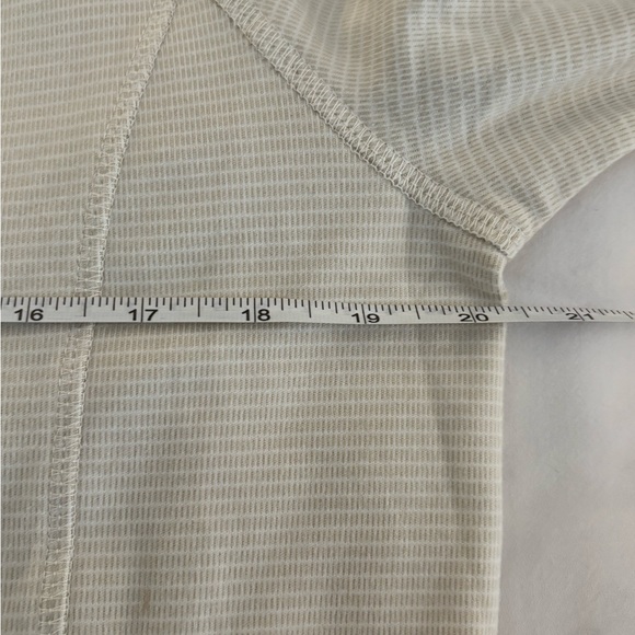 Avalanche Outdoor Supply Top - Picture 10 of 10